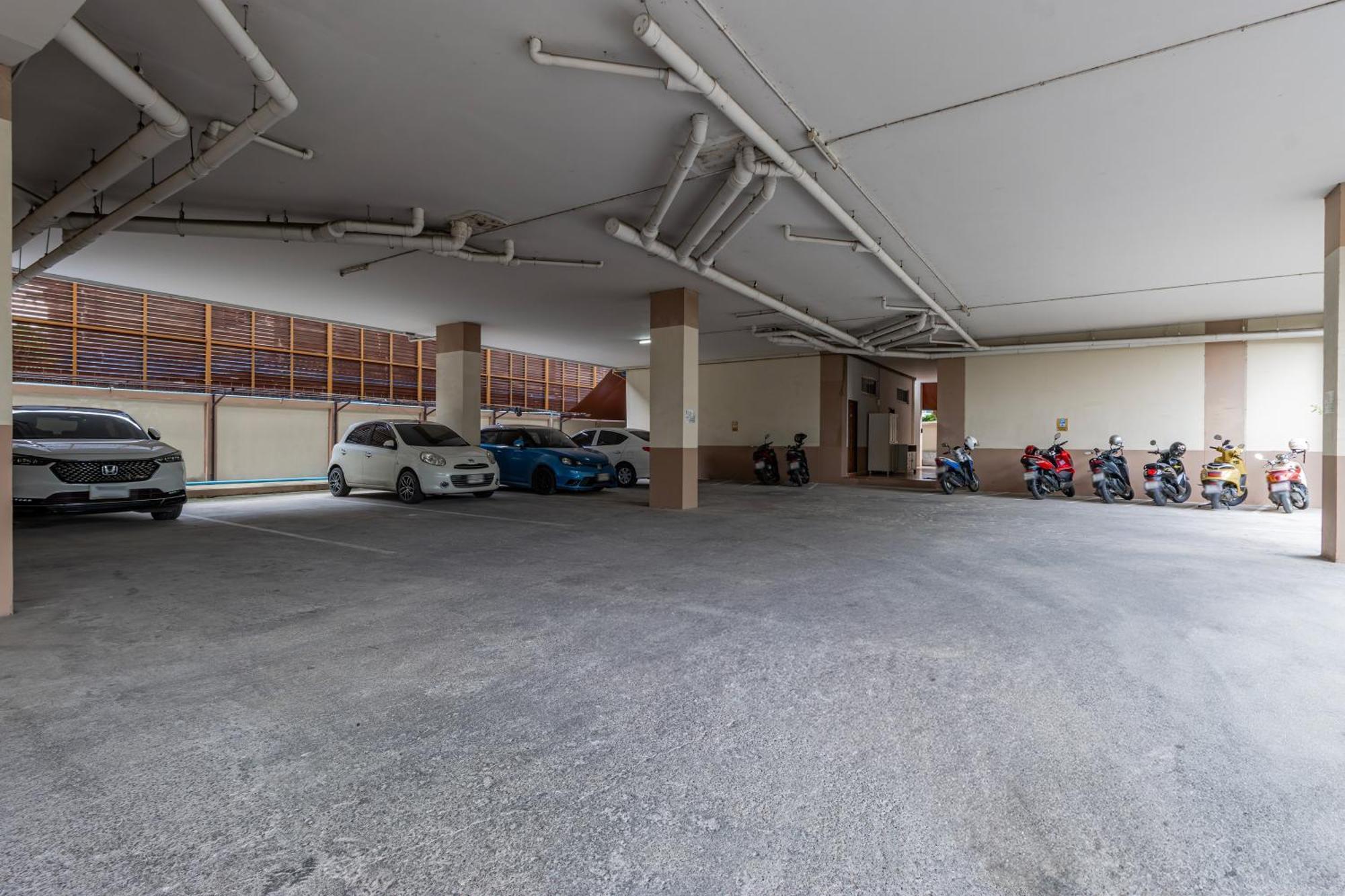 Budget Stars Hotel Chiang Mai — Photos 1